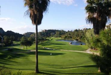 Arqueros Golf rises to first division