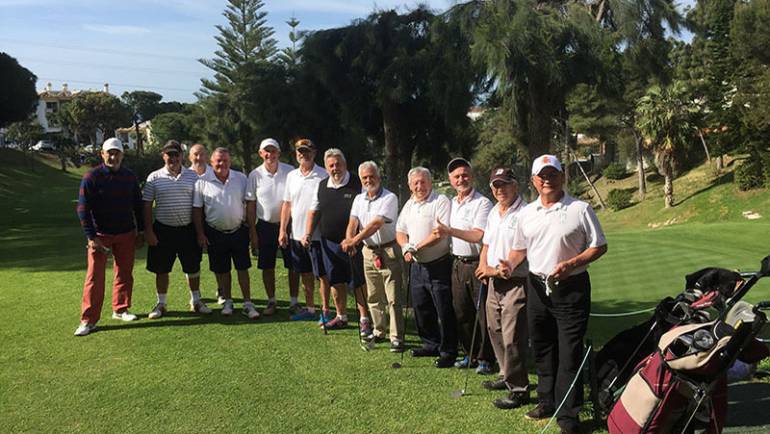 La Liga Seniors: Los Arqueros vs La Siesta