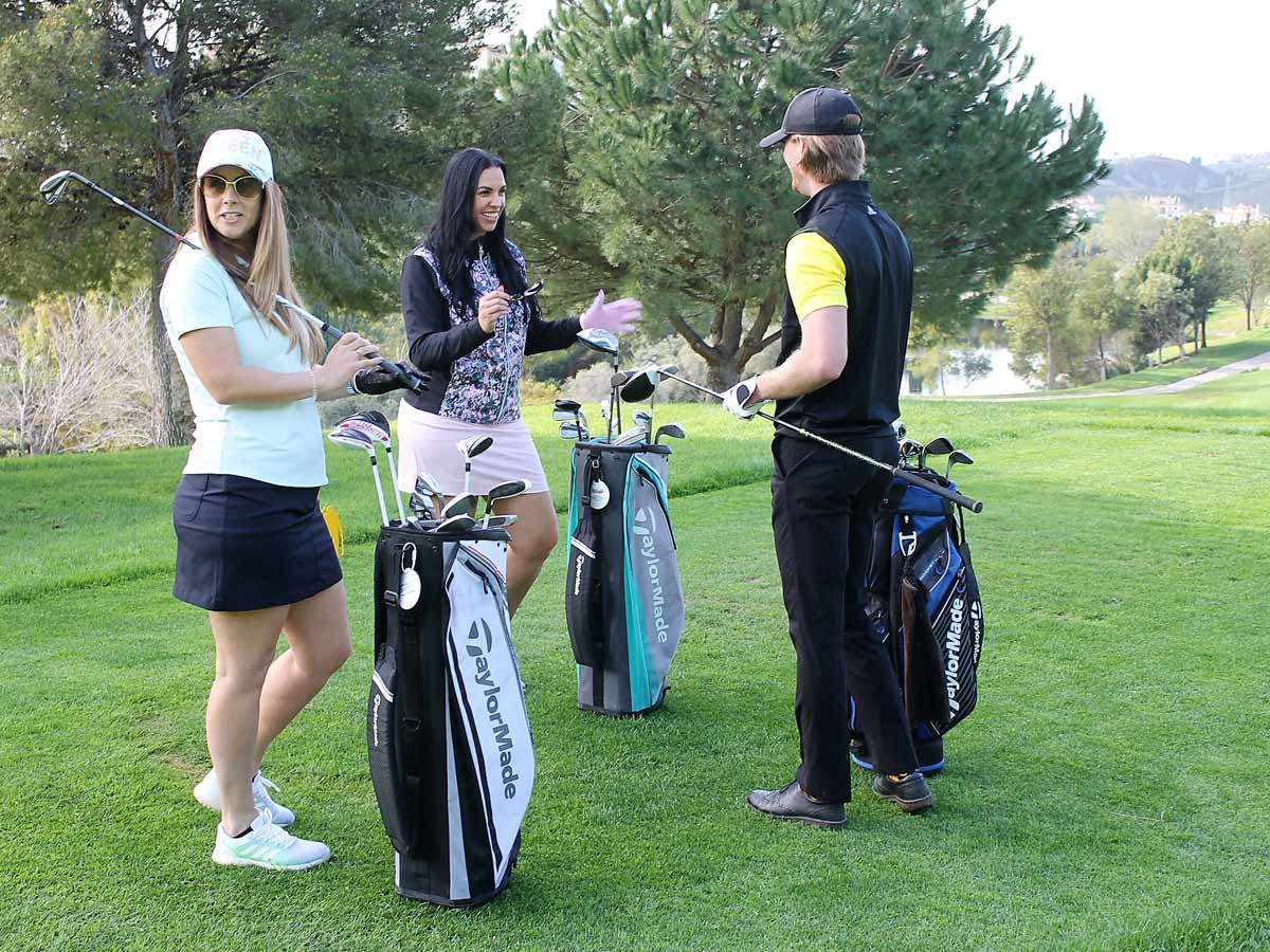 Golf with friends in Los Arqueros Golf